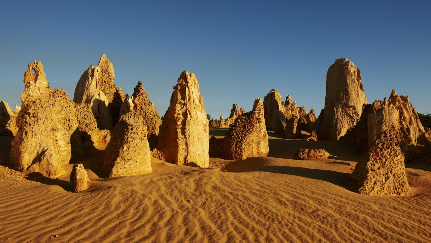 Perth Pink Lake Red Cliffs 4-day tour